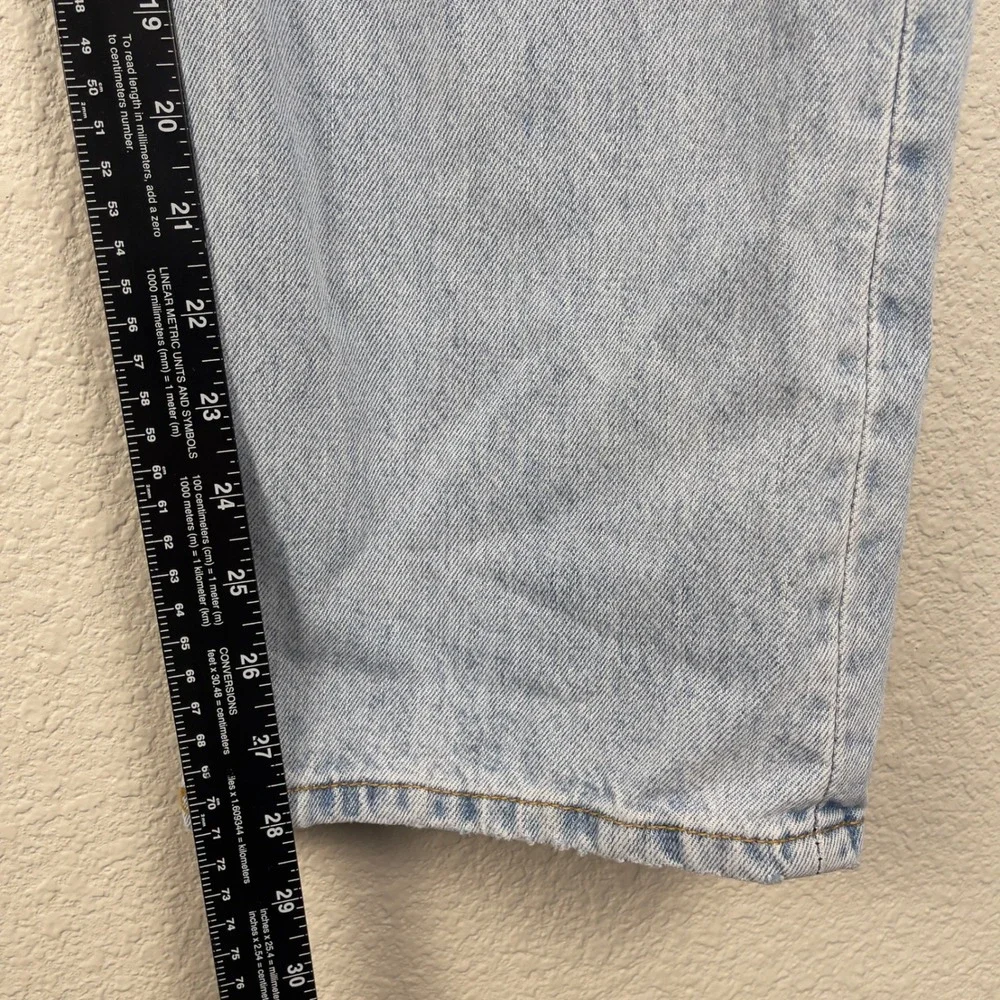 Vintage Y2K Levi's 501xx Light Wash Blue Denim Straight Jeans 36x30 (34x28) 2004